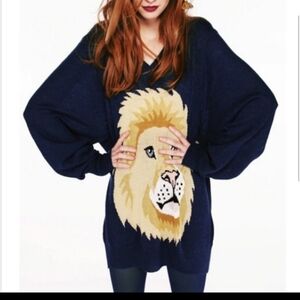 Wildfox oversized wool-blend blue lion lightweight knit sweater XS